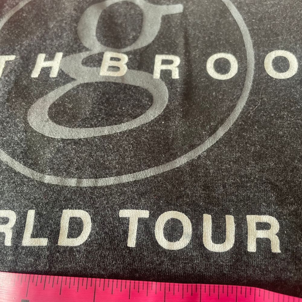 Garth Brooks Country Music Womens gray red Tour Jersey Shirt Short Sleeve Large - Picture 12 of 14